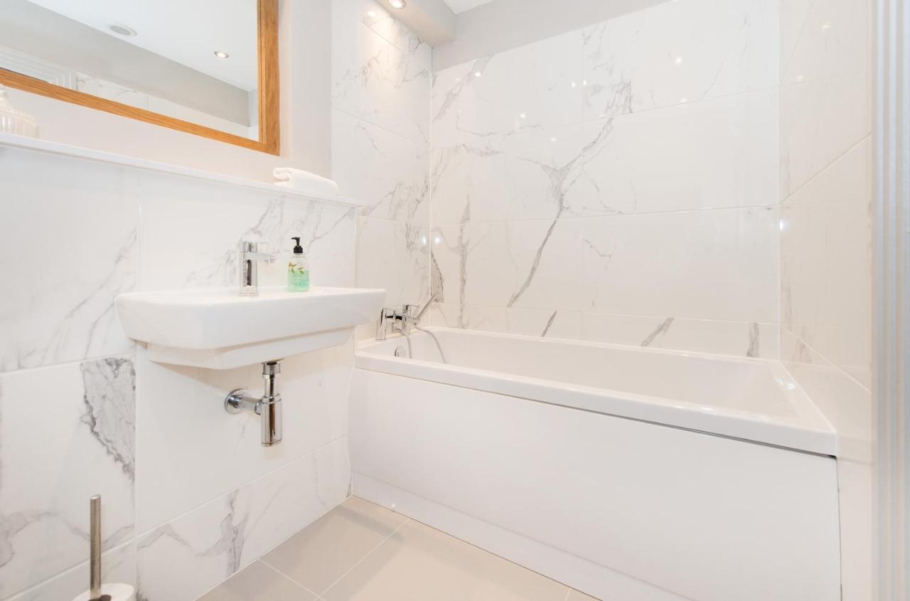 Harrogate Serviced Apartments Extérieur photo